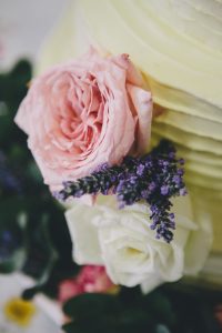 roses-cake-flowers-belsflowers-the-twins